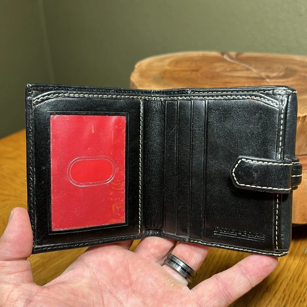 DOONEY & BOURKE Compact Bifold Snap Wallet - Picture 7 of 12